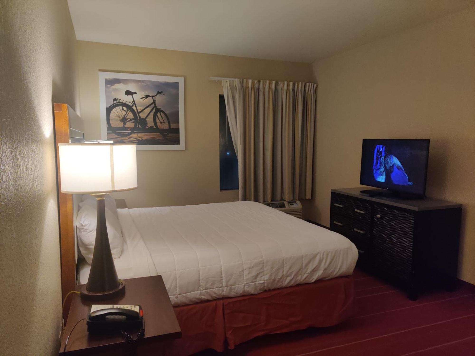 Days Inn By Wyndham Semmes Mobile Esterno foto