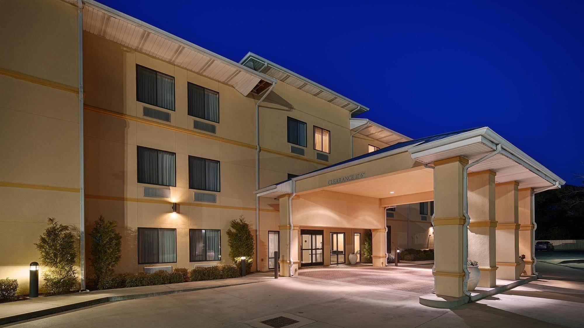 Days Inn By Wyndham Semmes Mobile Esterno foto