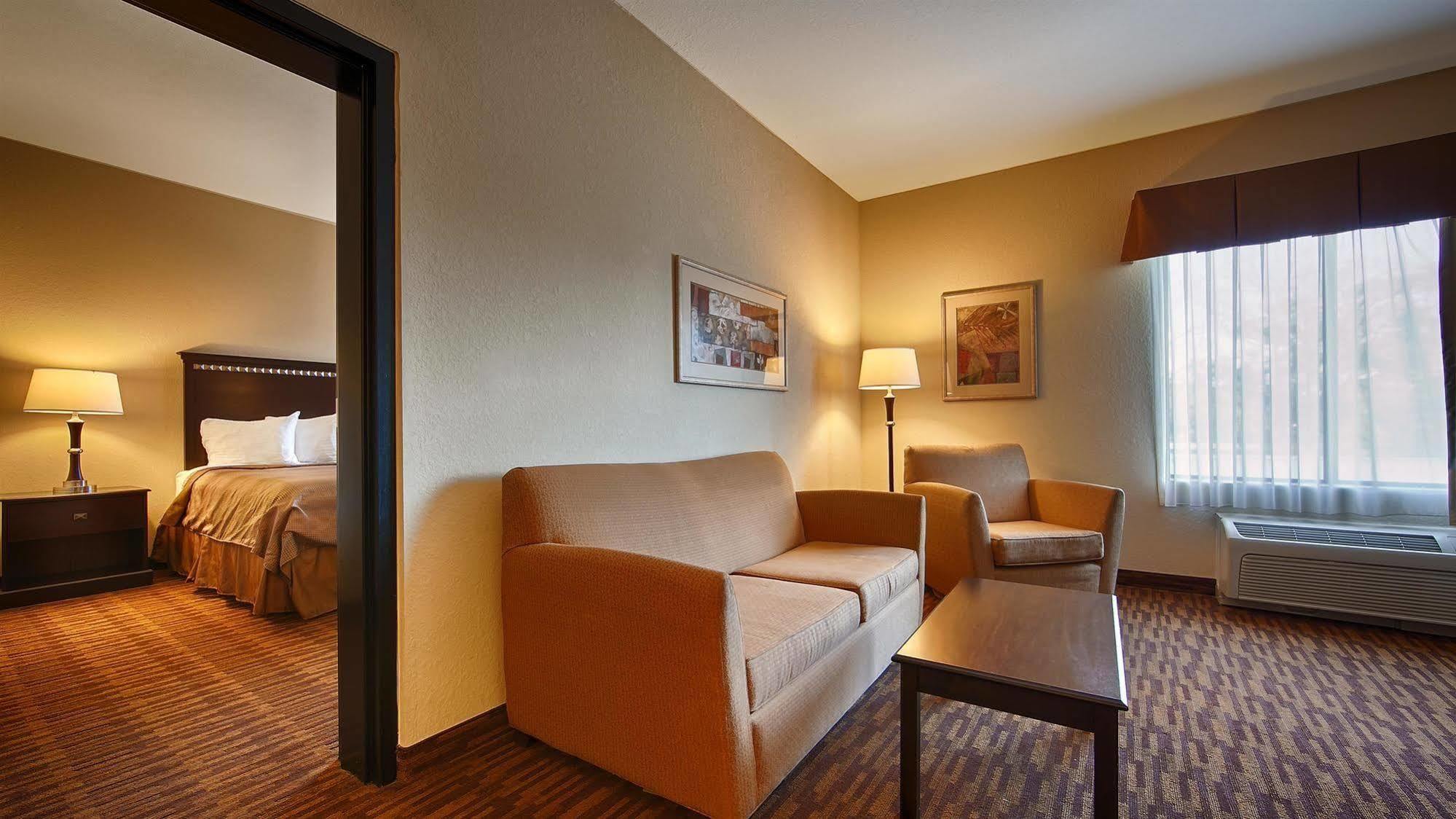 Days Inn By Wyndham Semmes Mobile Esterno foto