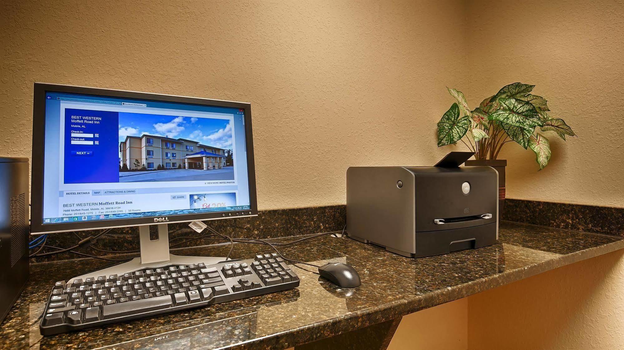 Days Inn By Wyndham Semmes Mobile Esterno foto